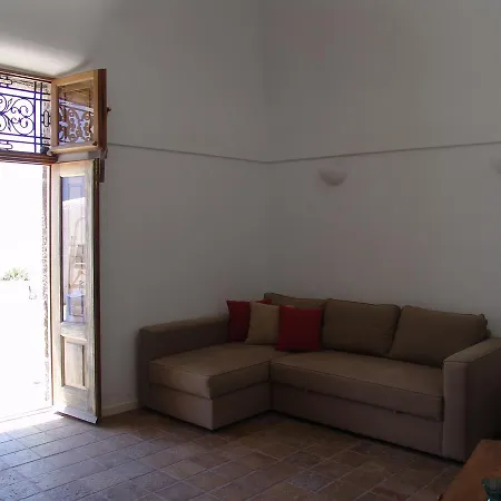 Chez Erose Pýrgos